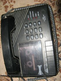 Staré slúchadlové telefóny - 3