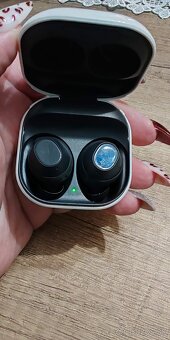 Samsung Galaxy Buds FE - 3