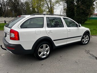 ŠKODA OCTAVIA 2 FACELIFT SCOUT 4x4 2.0 TDI KOD-BMM - 3