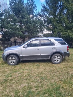 KIA SORENTO - 3