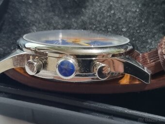 Náramkové hodinky,chronograf. - 3