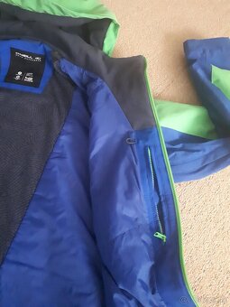 Chlapčenská (pánska) zimná športová bunda M - 3