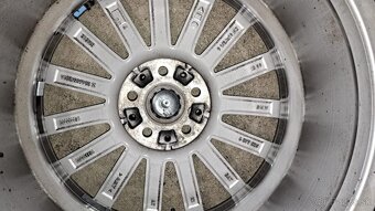 Disky BMW 6GT,G11,G12 - 3