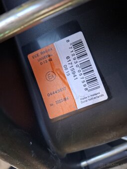 Autosedacka a choditko. - 3