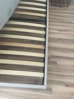 Manželská posteľ s matracmi - 3