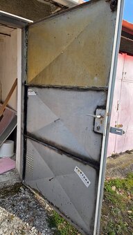 Garáž na Čiernych Hájoch na predaj - 3