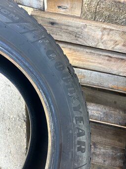 GoodYear vector4 seasons 215/60/17”-96H - 3