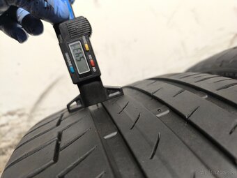 235/40 R19 Letné pneumatiky Continental 2 kusy - 3