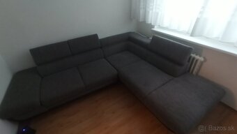Veľká rozkladacia rohová sedačka. - 3