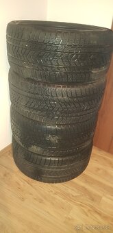 Pirelli scorpion 295/40 R21- winter / zimnne 90% stav - 3