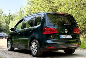 Volkswagen Touran 2.0 TDi DSG Highline - 3