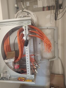 Elektroinštalácie Nemecko - Halle - 3