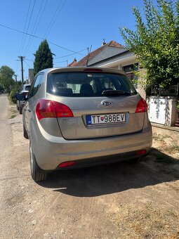 Predám KIA Venga 1,4 ben. 83tis.km - 3