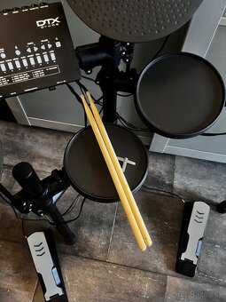 Elektronické bicie Yamaha DTX402K - 3