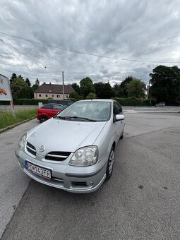 Nissan Almera Tino  1.8 Benzin - 3