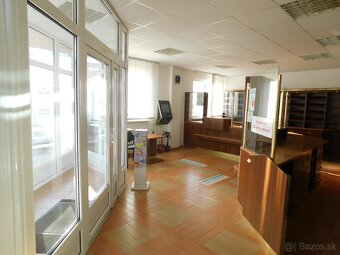 Kancelárske priestory + PARKOVANIE - 3