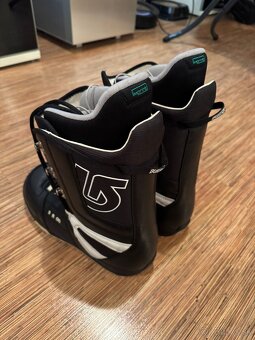 Predám snowboardove topánky BURTON - 3