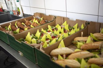 Práca aj pre dôchodkyňu - 3