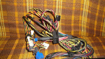 Predám tieto dva zdroje 550W v Bratislave a okolí - 3