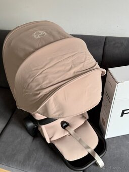 Sedenie Cybex priam 4.0 s úplne novým poťahom Cozy beige - 3