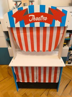 Drevený obchodík/divadlo s príslušenstvom - 3