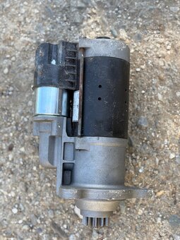 Štarter Bosch na Scaniu. - 3