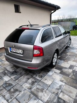 Škoda Octavia 2 facelift DSG - 3