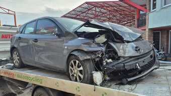 Mazda 3 1,6CiDT 85kw kód motora: Y6 - 3