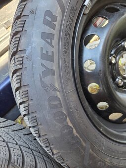 Goodyear Performance 3 - 3