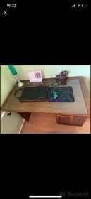 Lakovaný drevený písací stôl - 3