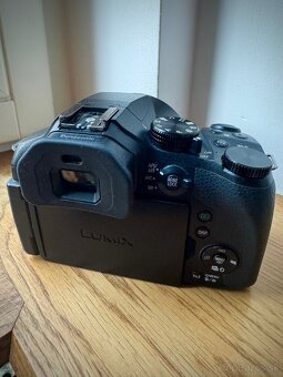 Fotoaparát Panasonic LUMIX DMC-FZ300 - 3