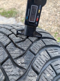 Zimné pneumatiky 235/55R18 - 3