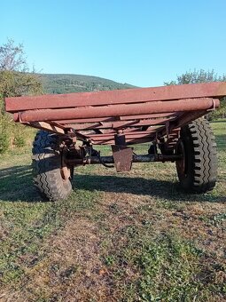 Vlecka vyklápacia za traktor adt - 3