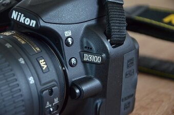 Nikon d3100 s VR objektivom nikkor 18-55 AF 6tis. snimkov - 3