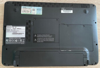 Predám notebook Toshiba Satellite T130-120 - 3