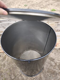 Plechové sudy 200L ... IBC kontajnery... Bandasky - 3