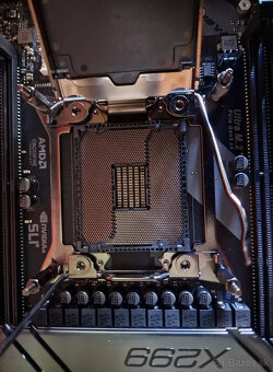 ASRock MB Sc LGA2066 Fatal1ty X299 Professional Gaming i9 - 3