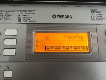 Klávesy Yamaha - 3