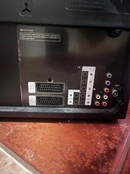 Darujem funkcnu  TV samsung - 3