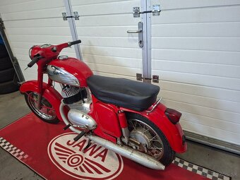 Jawa 360 Panelka s TP a Špz - 3