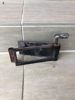 Predam diely zo sporaka - 3