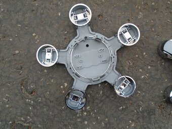 Stredové krytky k ALU diskom AUDI - 3