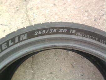 Predam letne pneu 255/35 R19 Michelin - 3