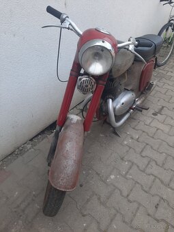 Jawa 250/353 - 3