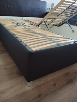 Manželská posteľ 160 x 200 cm - 3