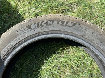 235/45 r18 Michelin Primacy 4 + - 3