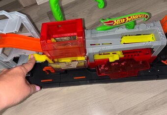 Autoumyváreň Hotwheels - 3