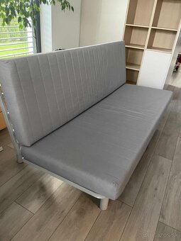 Za symbolickú cenu - 3