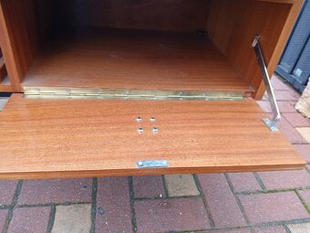 Predám Retro tv Komoda (stolík) - 3