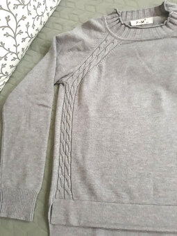 Predám pletenú súpravu - sukňa, pulóvrik č. 38 - 3